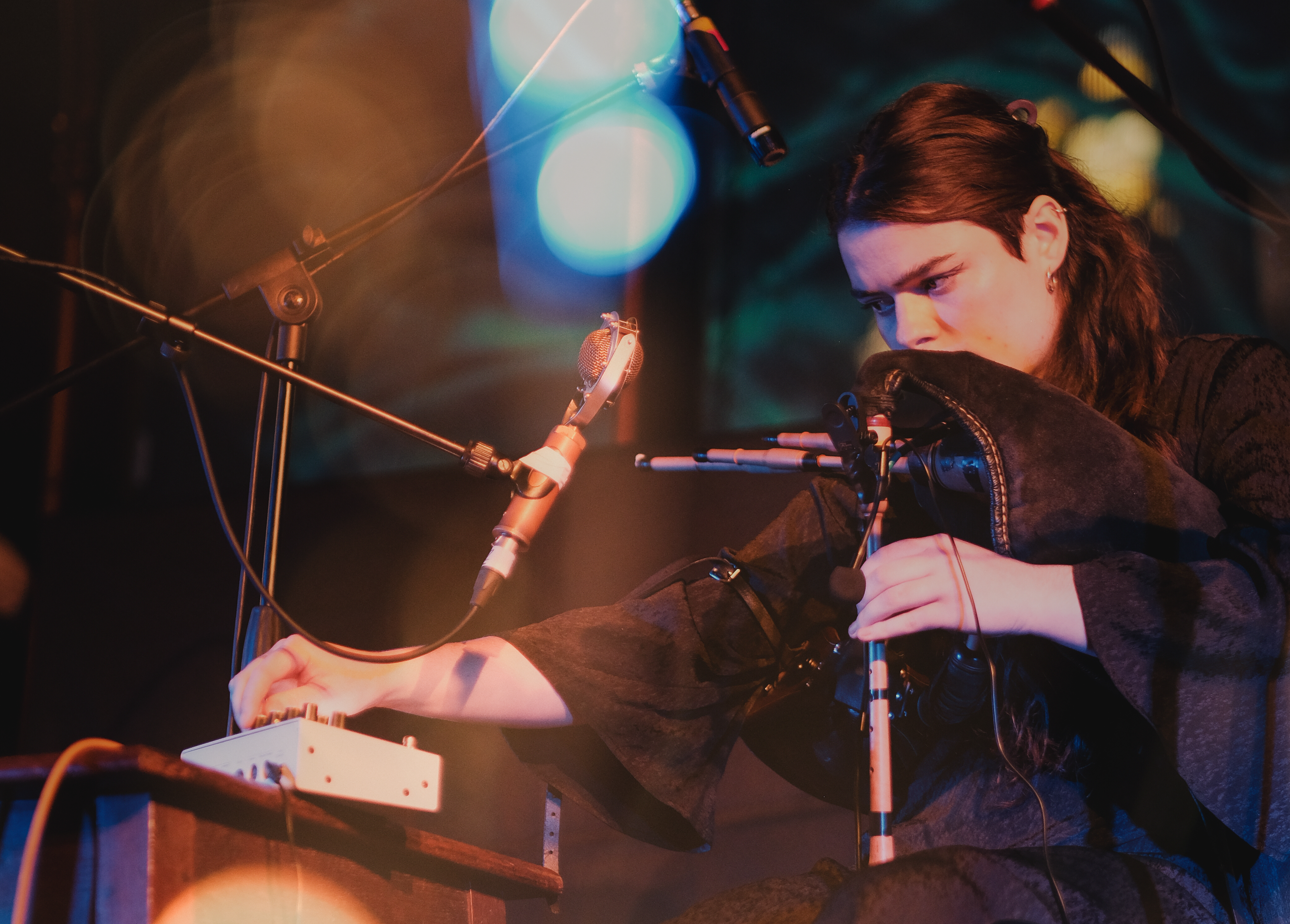 Brìghde Chaimbeul performs live